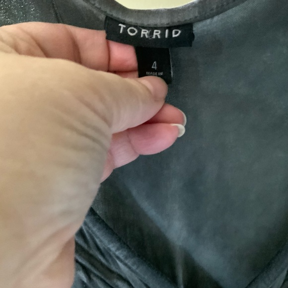 Torrid garment dyed sleeveless top, 4X - Picture 4 of 7